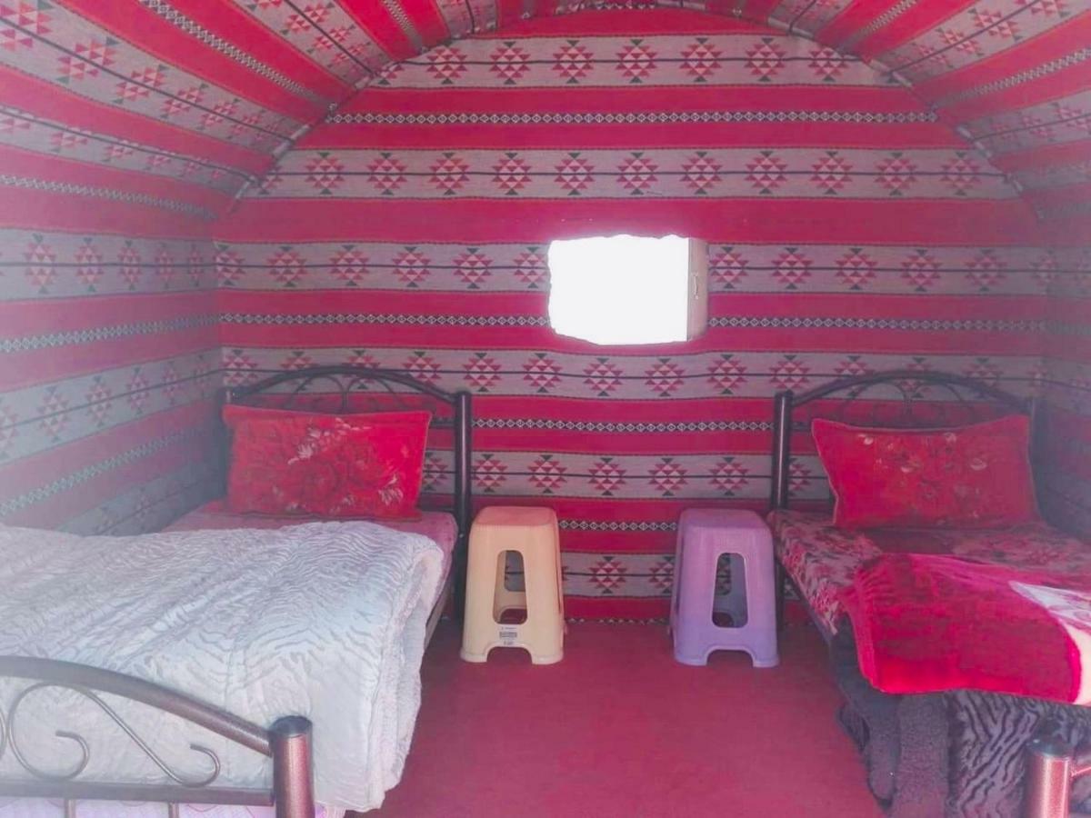 Wadi Rum Local Guide Camp ภายนอก รูปภาพ